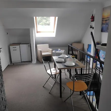 Apartment Jadzia Parter Lub Pietro Rewal