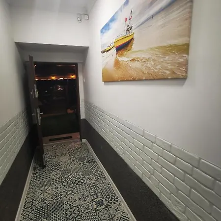 Apartment Jadzia Parter Lub Pietro Rewal
