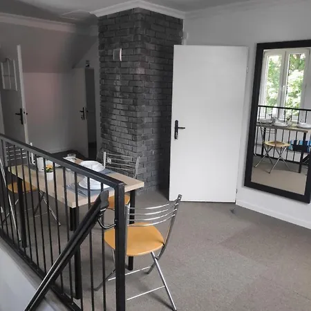 Jadzia Parter Lub Pietro Apartment